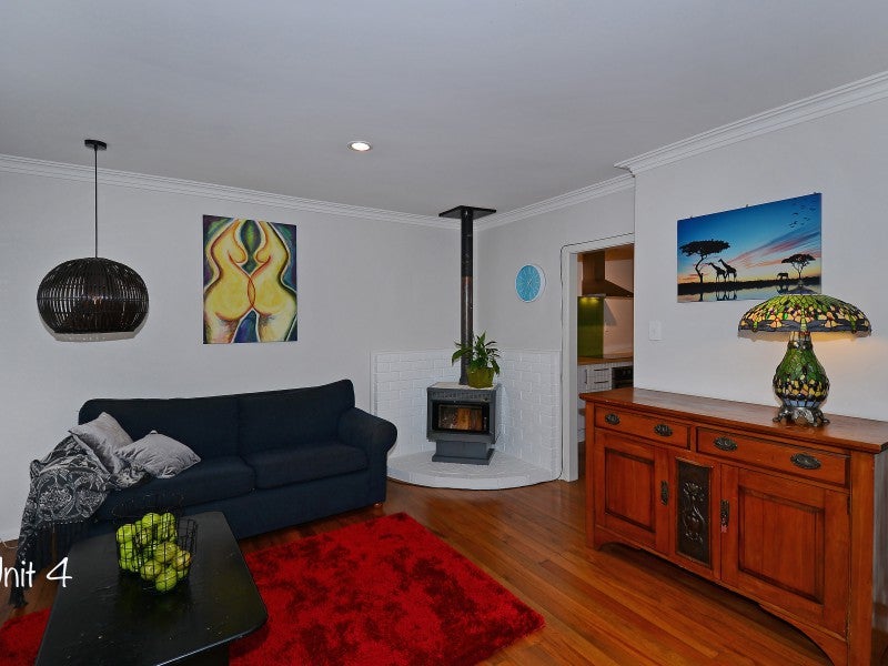 4/3 TAWAI ST, TRENTHAM, UPPER HUTT - Carousel 2