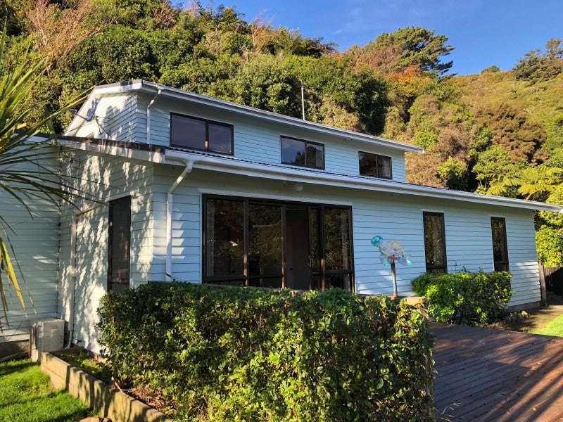 212 Pembroke Road, Wilton, Wellington - Carousel 1