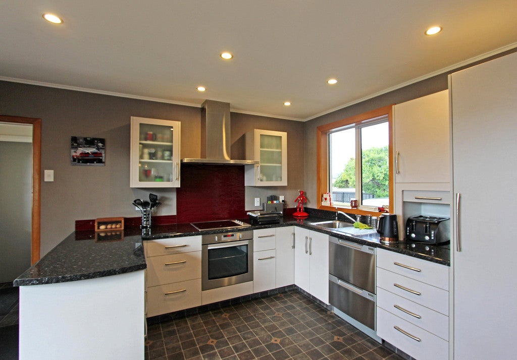 674 Tweed Street, Newfield, Invercargill - Carousel 2