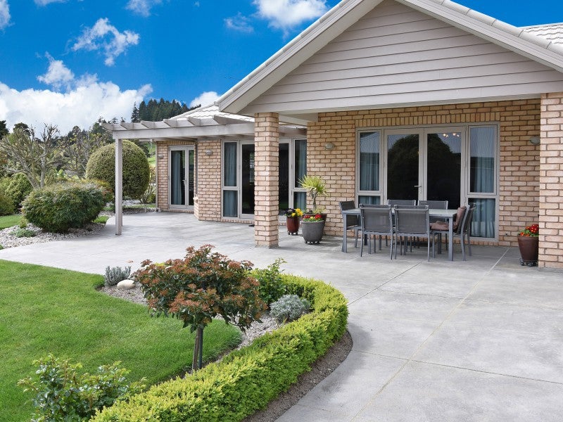 12 Genia Drive, Wakefield - Carousel 2