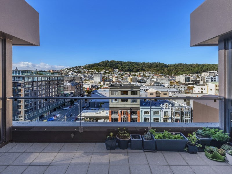 6/234 Wakefield Street, Te Aro, Wellington - Carousel 2