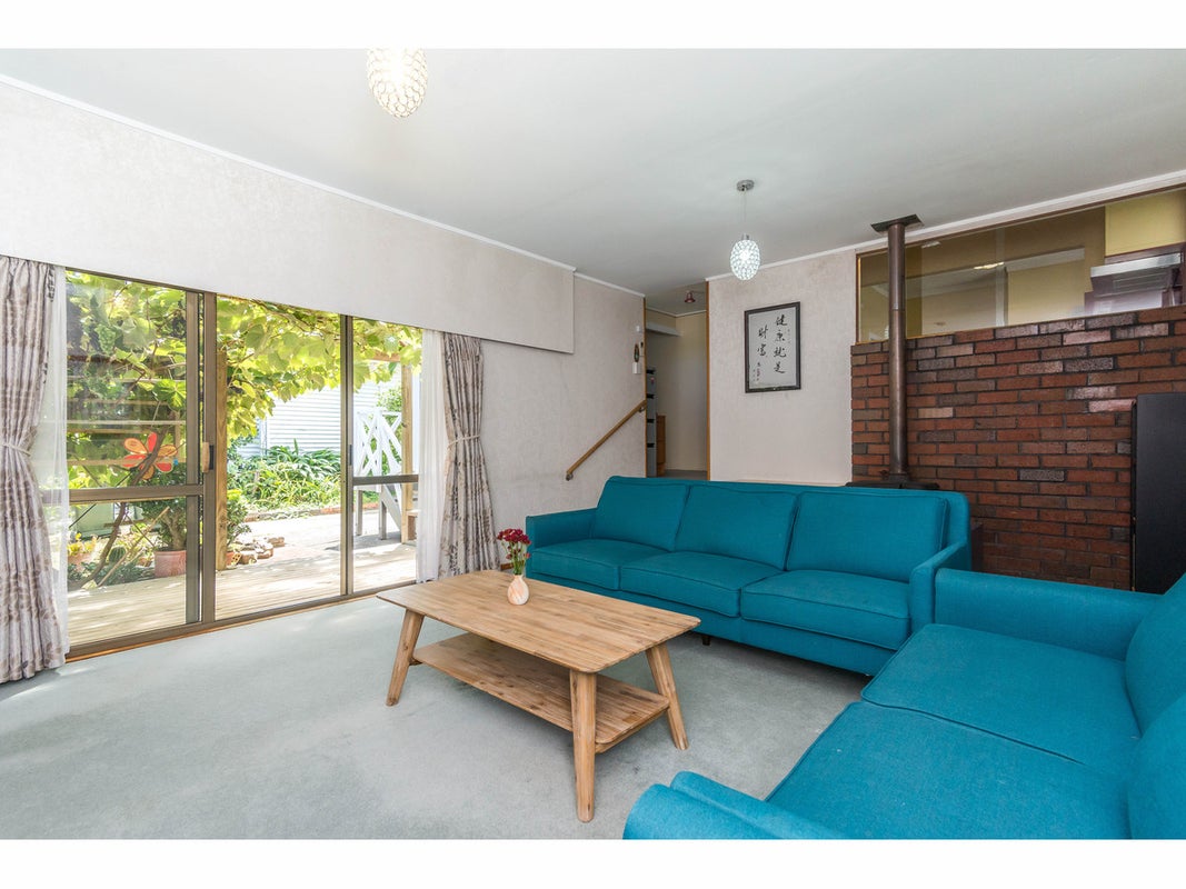 13 Hendon Avenue, Mount Albert, Auckland - Carousel 2
