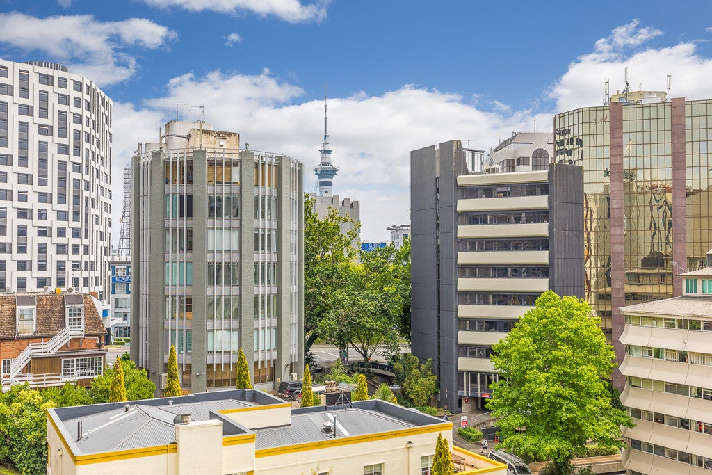 12E/15 Whitaker Place, Grafton, Auckland - Carousel 1