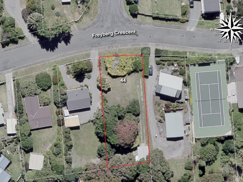 44 Freyberg Crescent, Waikanae Beach, Waikanae - Carousel 13