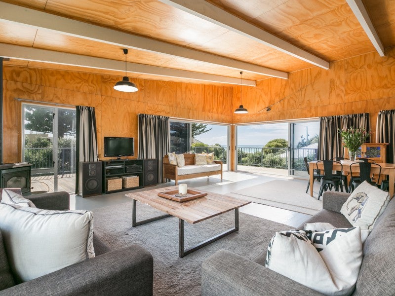 61 Airini Road, Waimarama, Havelock North - Carousel 2