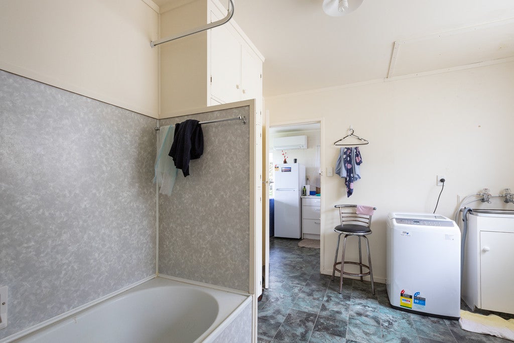535 Mahurangi East Road, Algies Bay, Warkworth - Carousel 26