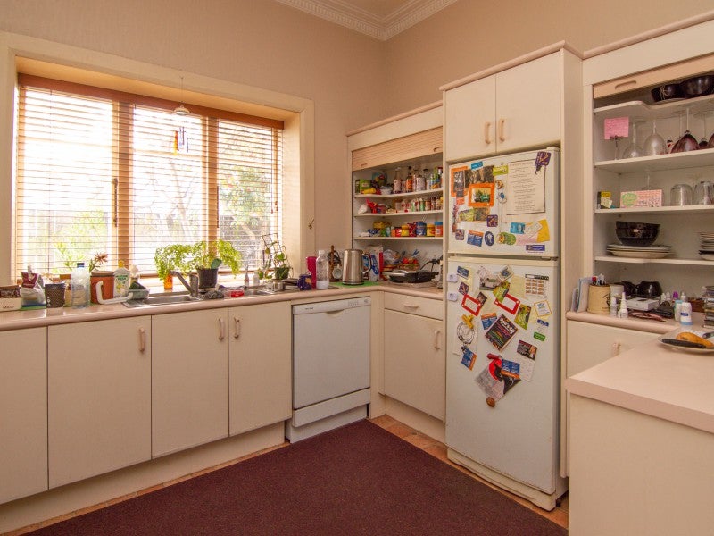 40 Hereford Street, West End, Palmerston North - Carousel 2