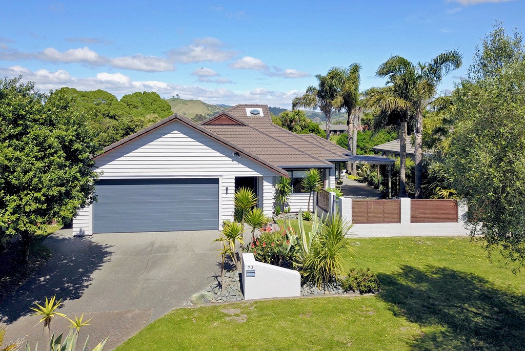 73 Corinth Grove, Papamoa Beach, Papamoa - Carousel 1