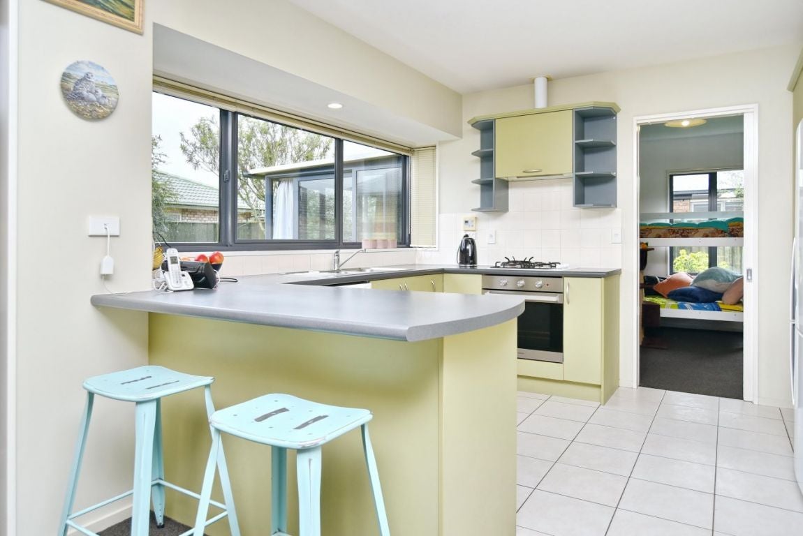 7 Bering Street, Northwood, Christchurch - Carousel 2
