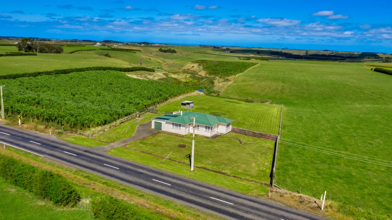 253 Mawhitiwhiti Road, Hawera - Carousel 1