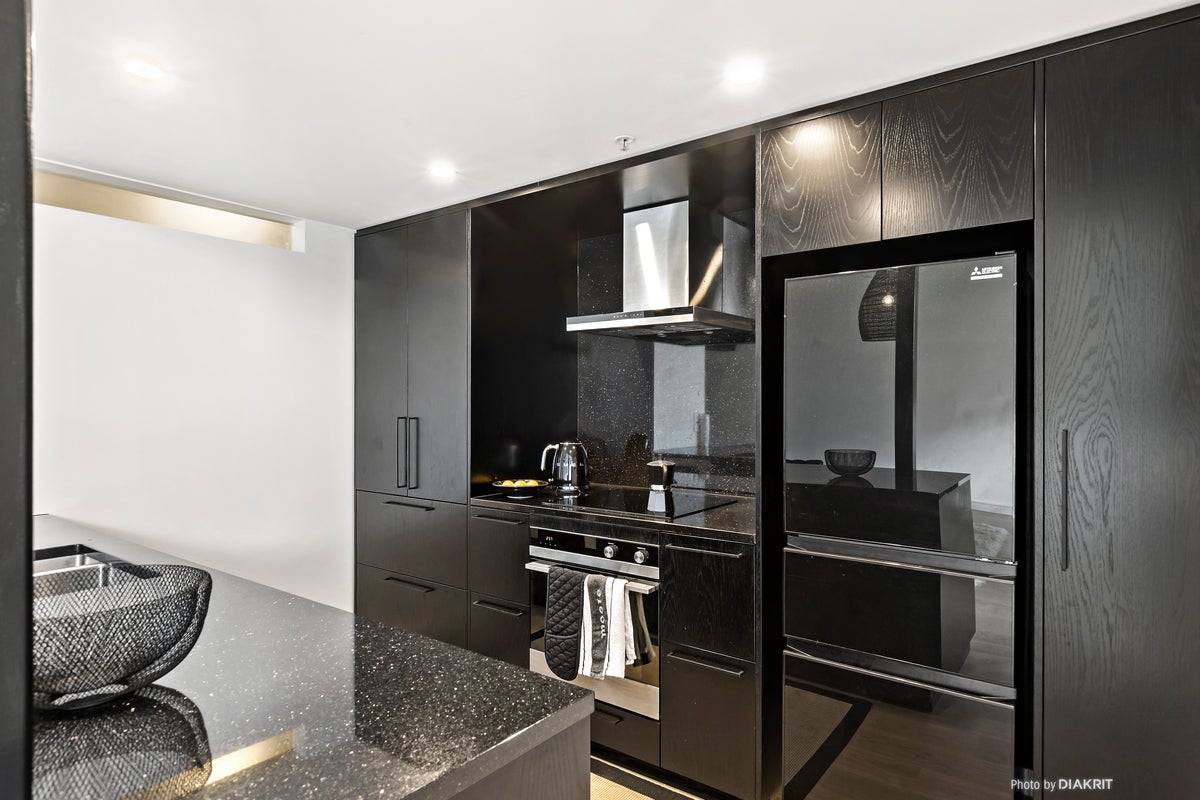 207/33 Frederick Street, Te Aro, Wellington - Carousel 2