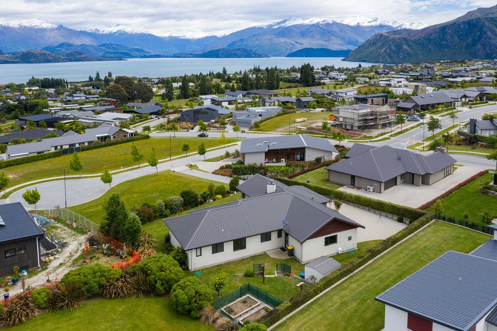 3 Range View Place, Wanaka - Carousel 20