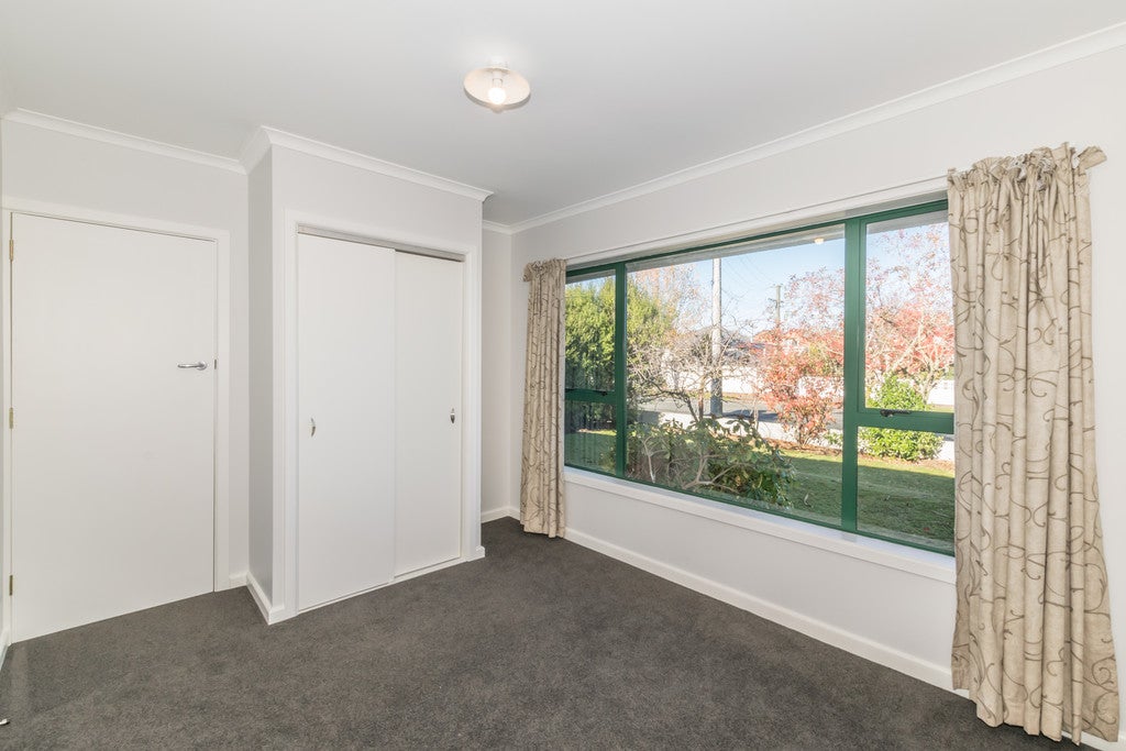 61 Daniels Road, Redwood, Christchurch - Carousel 12