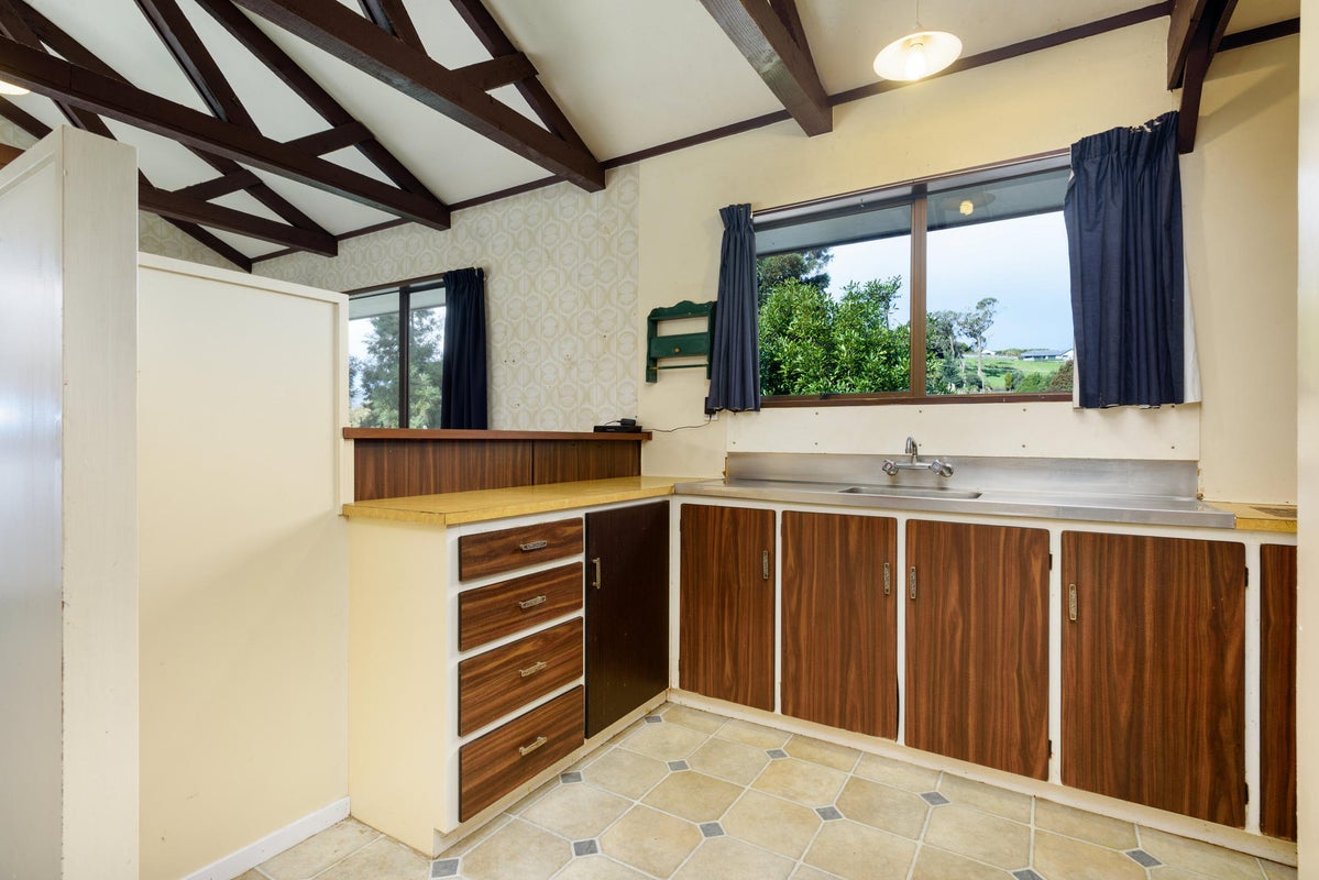 26 Olivine Street, Poike, Tauranga - Carousel 12