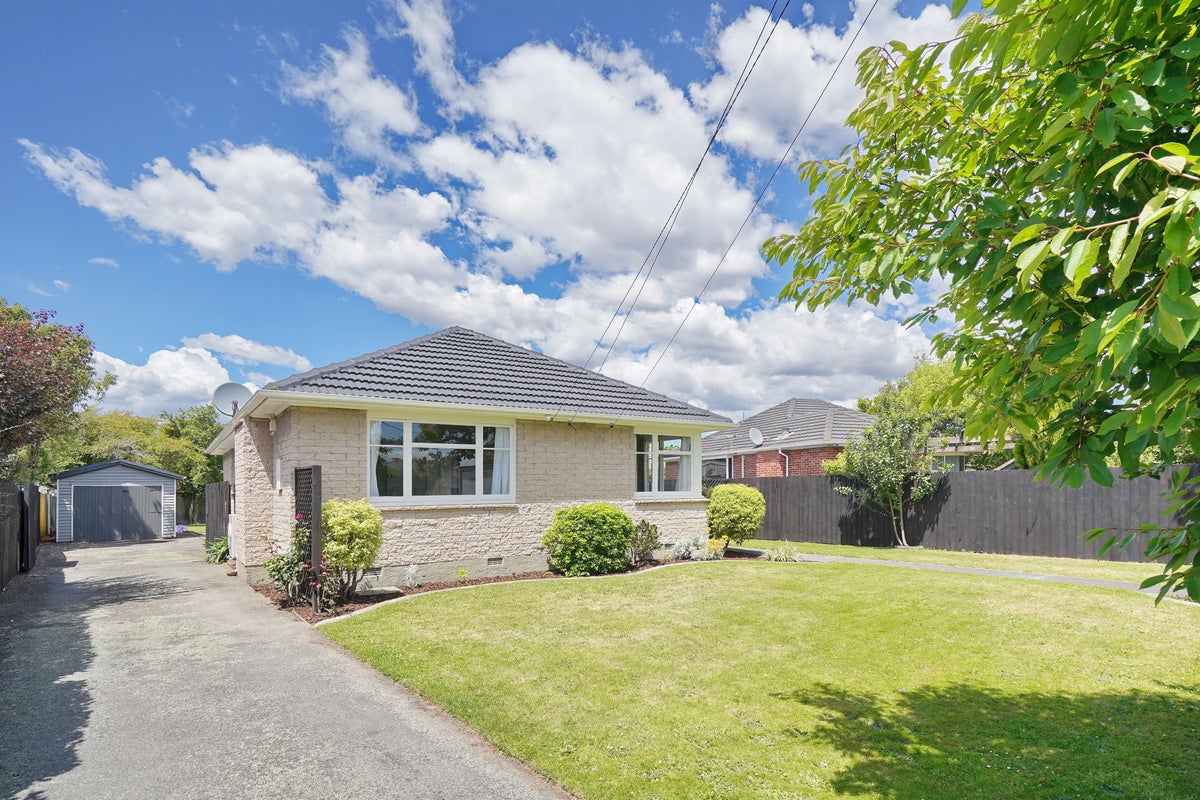 24 Twyford Street, Bishopdale, Christchurch - Carousel 2