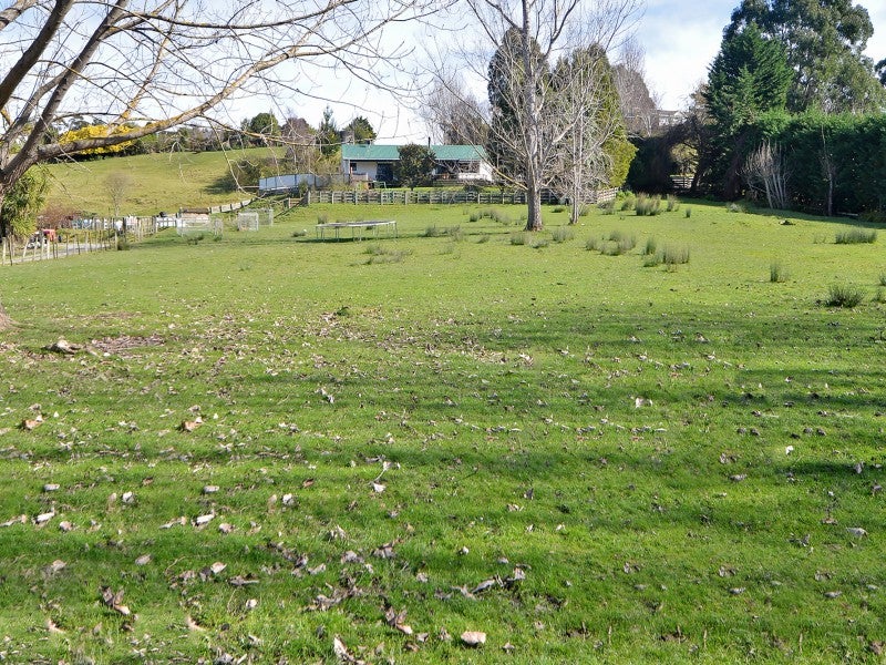 17 Nikau Heights, Lansdowne, Masterton - Carousel 1
