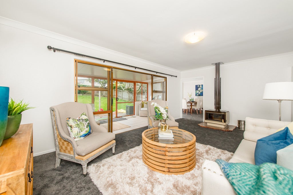 64 Evelyn Road, Cockle Bay, Auckland - Carousel 2