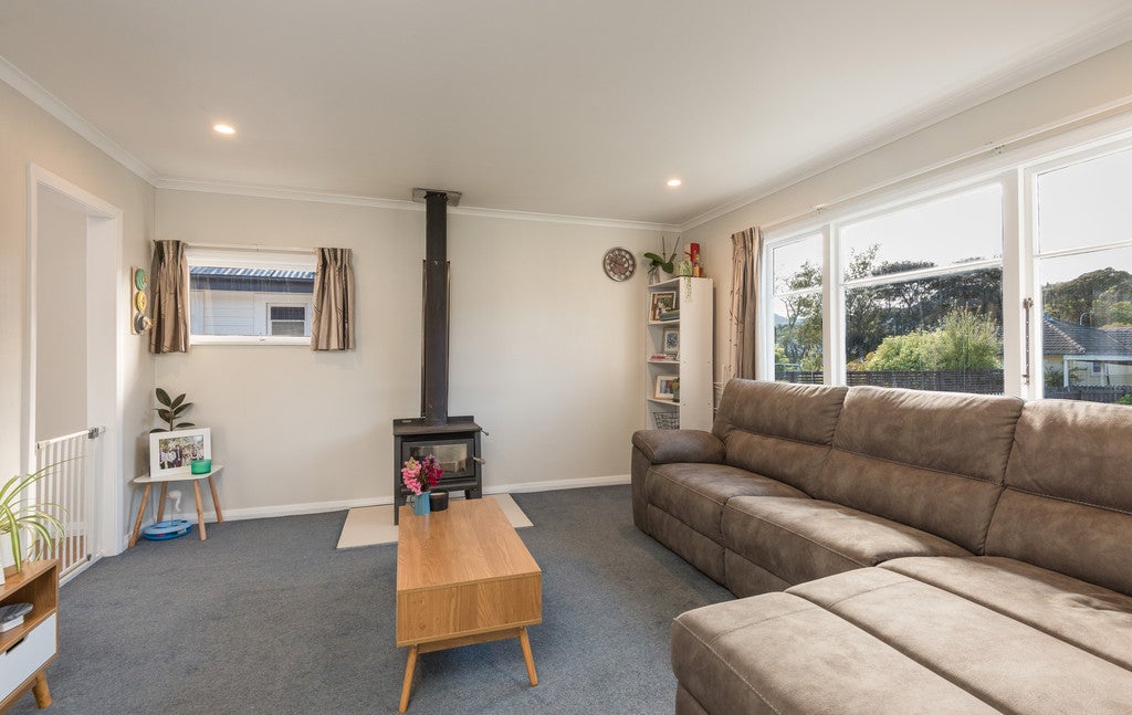 5 Rimu Street, Toi Toi, Nelson - Carousel 2