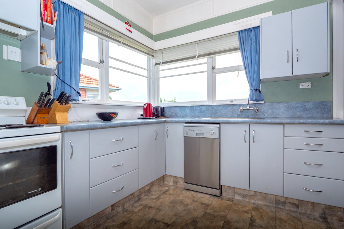 15 Andrew Street, Marchwiel, Timaru - Carousel 2