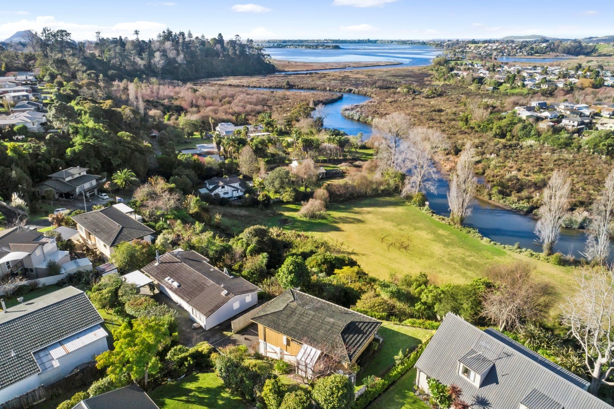 6 Knox Place, Greerton, Tauranga - Carousel 2