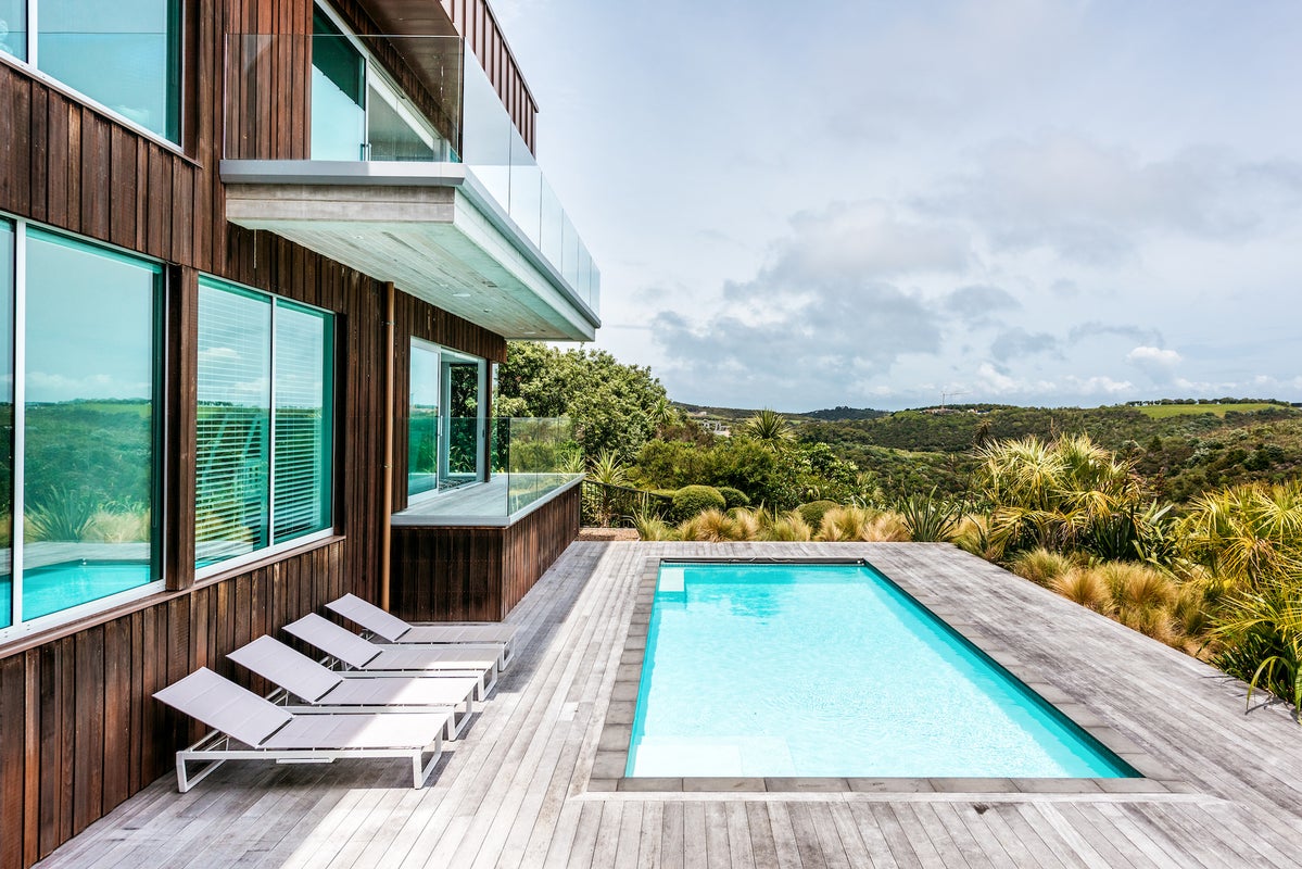 52 Delamore Drive, Oneroa, Waiheke Island - Carousel 2