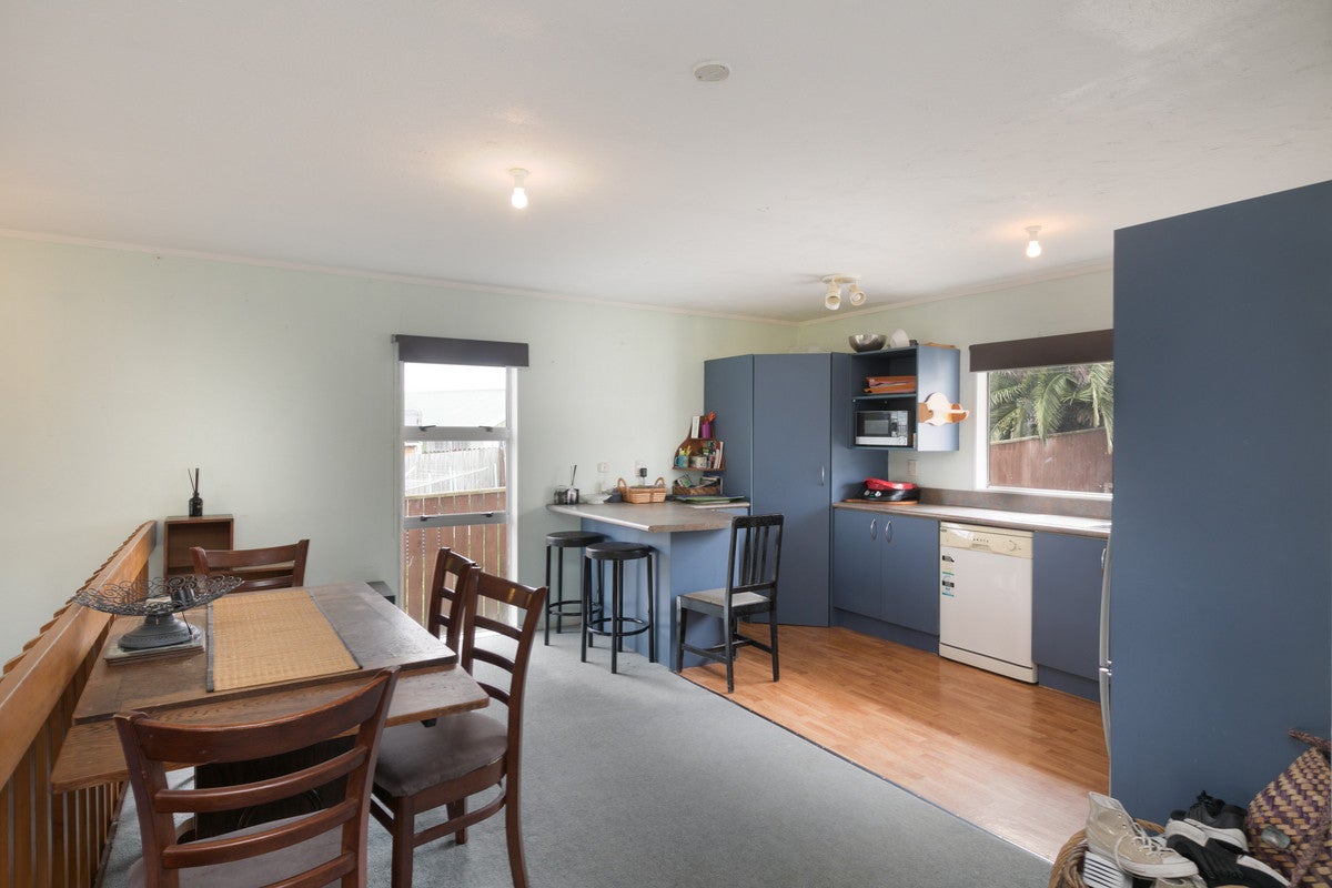 23 Clipper Street, Titahi Bay, Porirua - Carousel 2