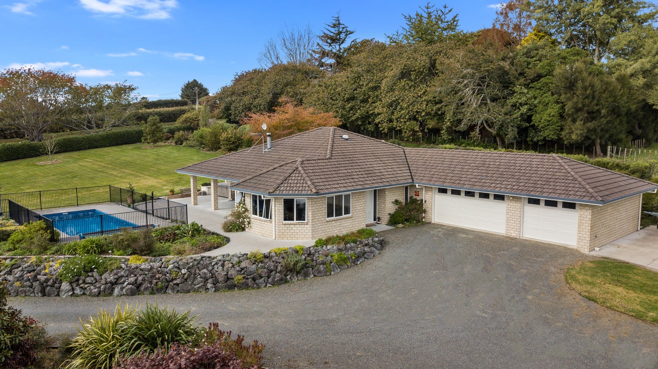 264 Saint Leger Road, Kihikihi, Te Awamutu - Carousel 2