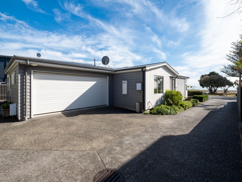 16 Ferguson Avenue, Westshore, Napier - Carousel 15