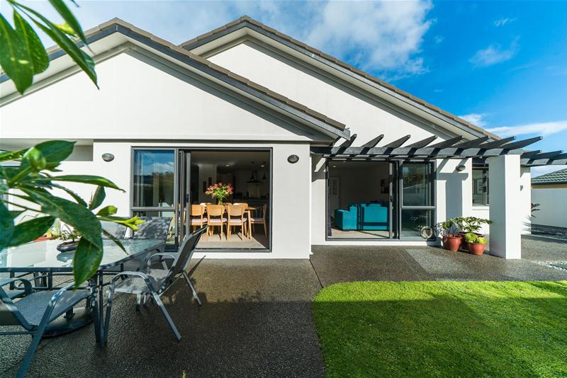 27 Paradise Place, Matua, Tauranga - Carousel 1