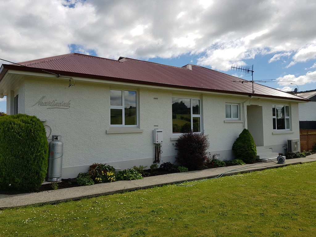 17 Dale Crescent, East Gore, Gore - Carousel 2