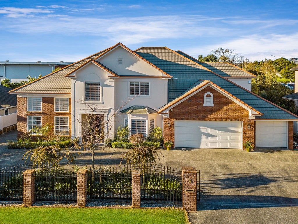5 Haven Crest, Somerville, Manukau - Carousel 1