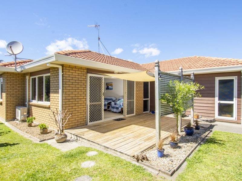 1434 Cameron Road, Greerton, Tauranga - Carousel 1