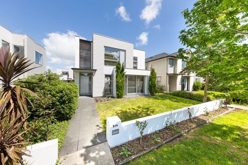 214 Porchester Road, Takanini, Auckland - Carousel 2
