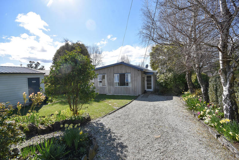 7 Castle Street, Waihola - Carousel 20