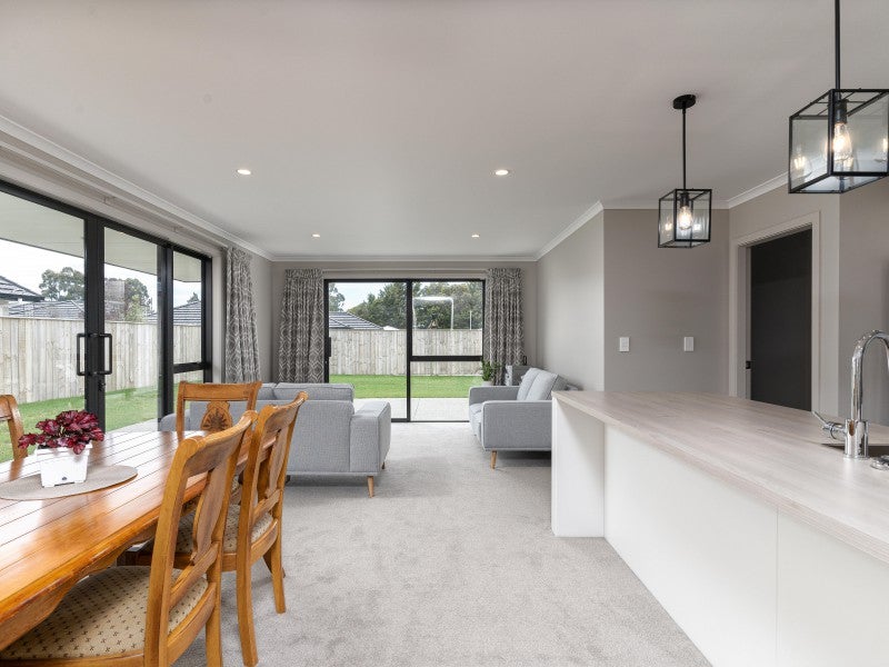 14 Mitre Way, Solway, Masterton - Carousel 2