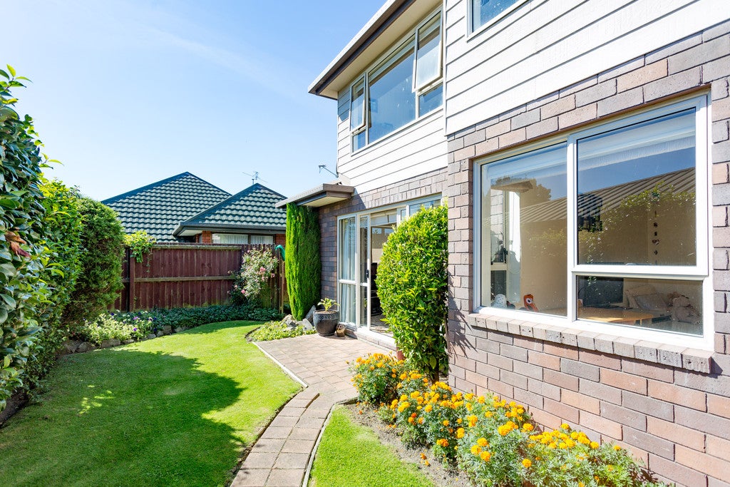1/6 Elvira Court, Bishopdale, Christchurch - Carousel 1