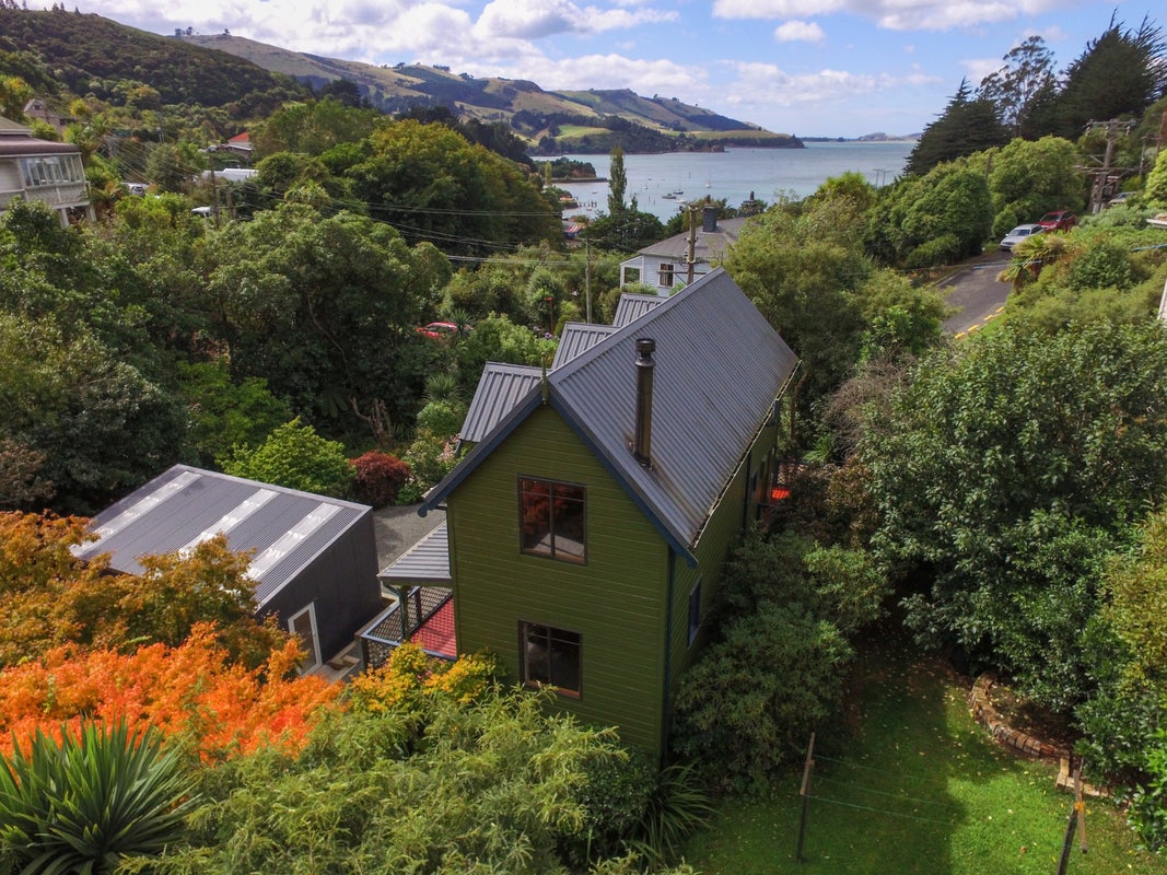 21 Harbour Terrace, Careys Bay, Port Chalmers - Carousel 20