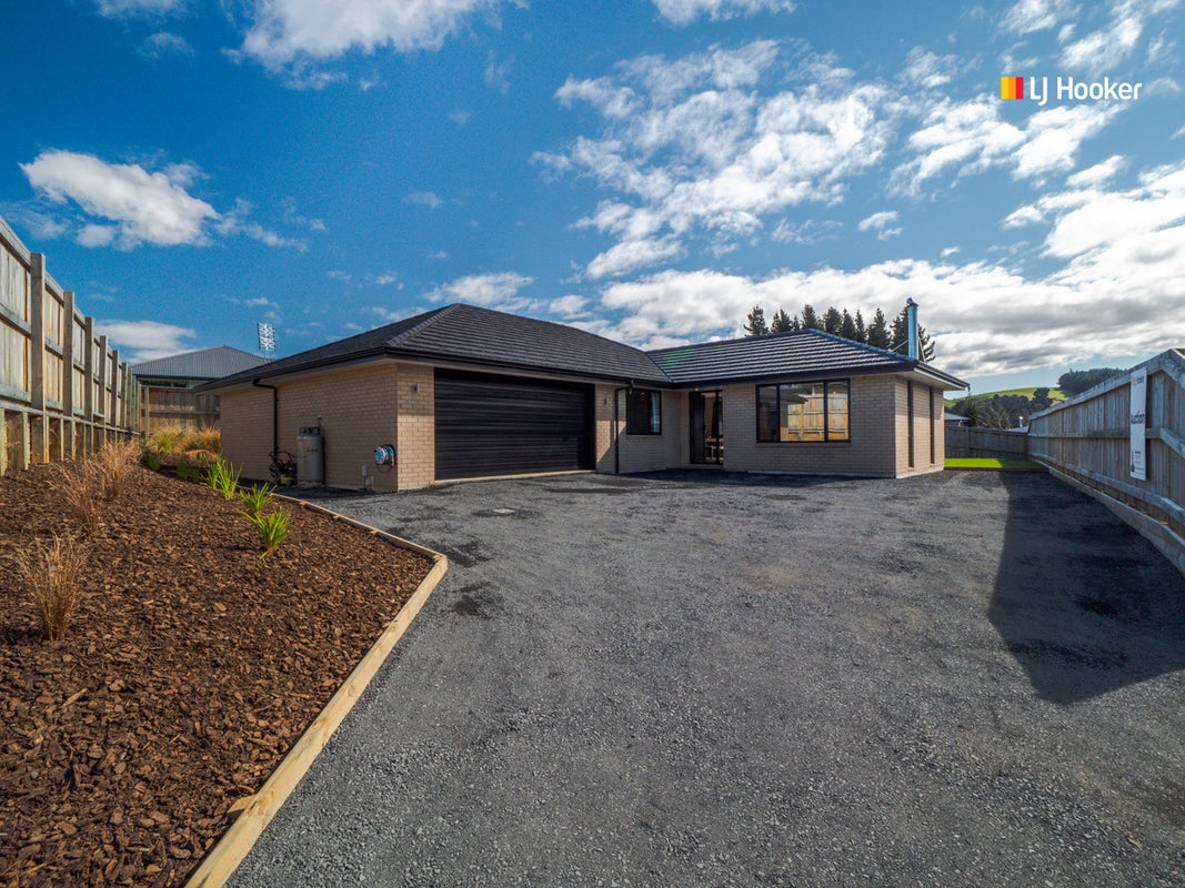 83 Grandvista Drive, Green Island, Dunedin - Carousel 1