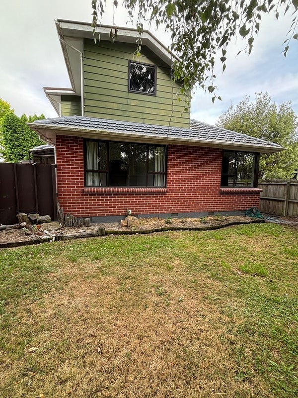 10 Oakhurst Place, Russley, Christchurch - Carousel 1