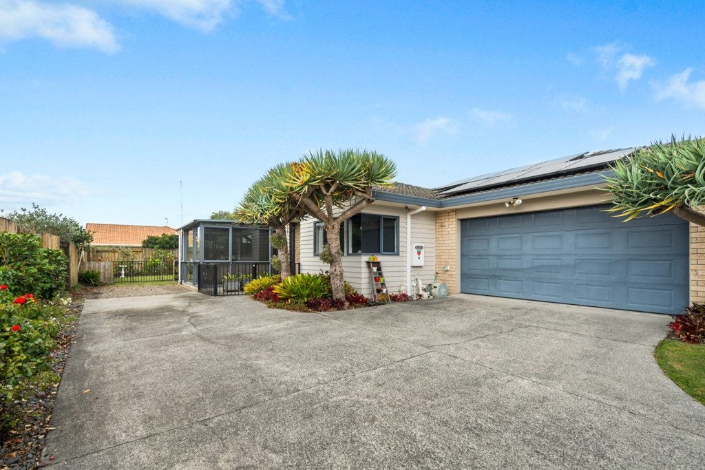 153 Evans Road, Papamoa Beach, Papamoa - Carousel 1