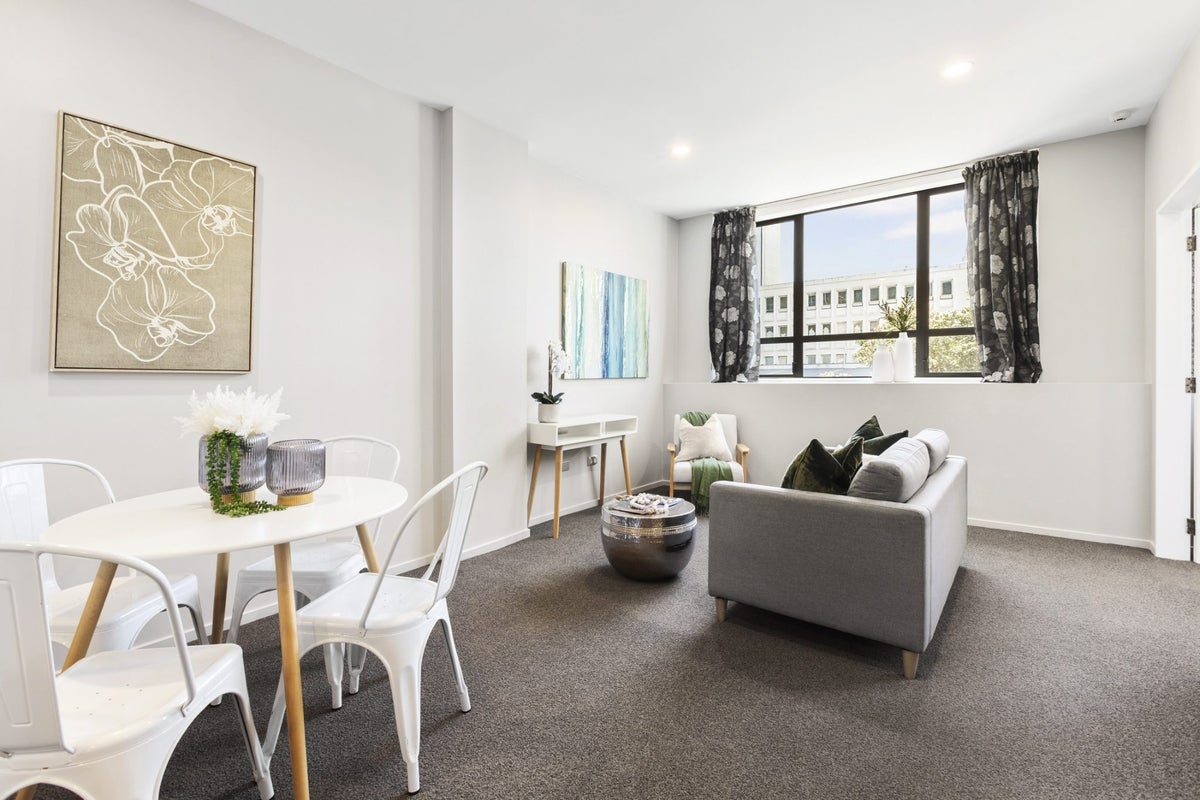 16B/22 Ghuznee Street, Te Aro, Wellington - Carousel 2