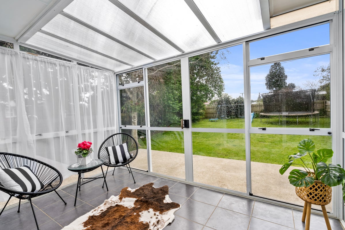 17 Denby Crescent, Tikipunga, Whangarei - Carousel 1