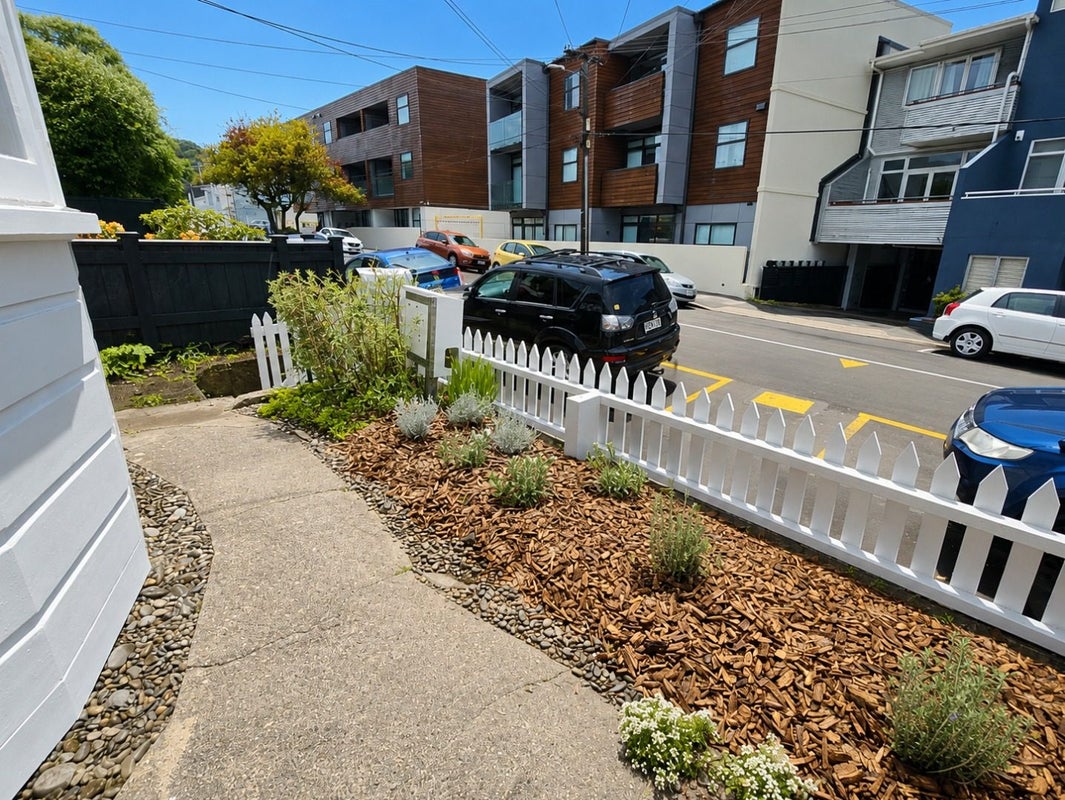 168 Tasman Street, Mount Cook, Wellington - Carousel 12