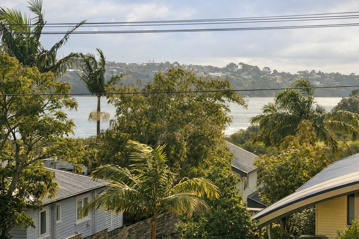 1/35 Renata Crescent, Te Atatu Peninsula, Auckland - Carousel 8