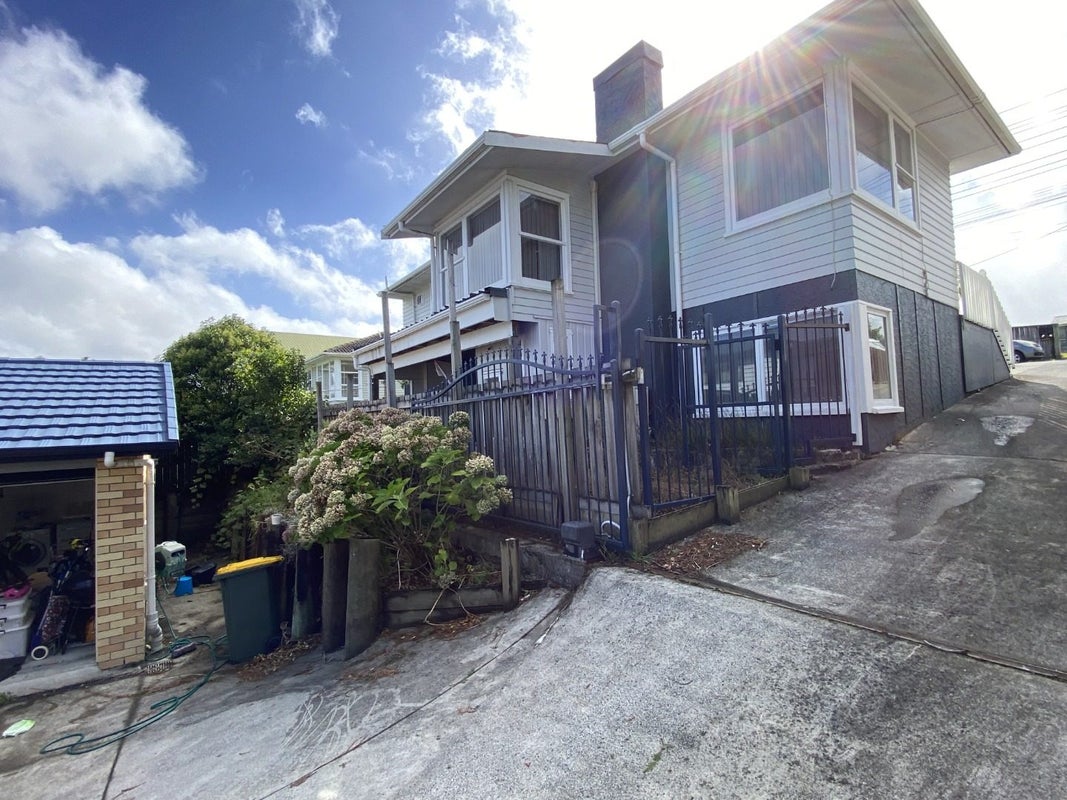 81 Hepburn Road, Glendene, Auckland - Carousel 2