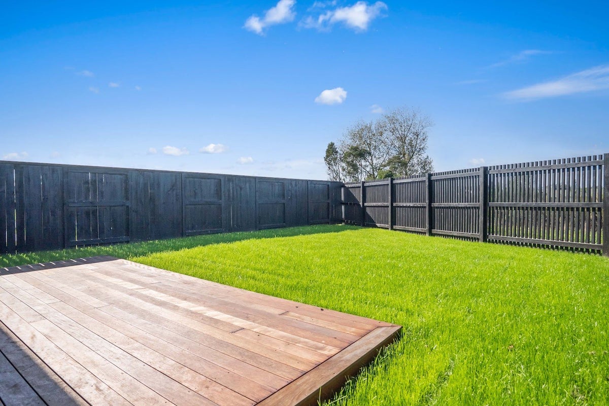 16 Keri Rua Road, Leamington, Cambridge - Carousel 2