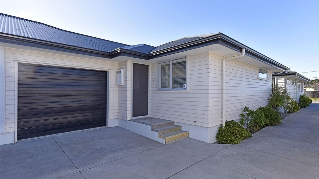 2/170 Palmers Road, New Brighton, Christchurch - Carousel 1