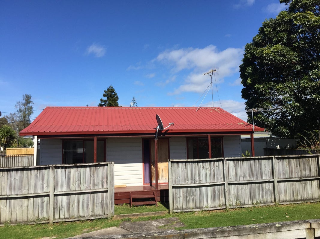 1A Taranto Place, Glendowie, Auckland - Carousel 1