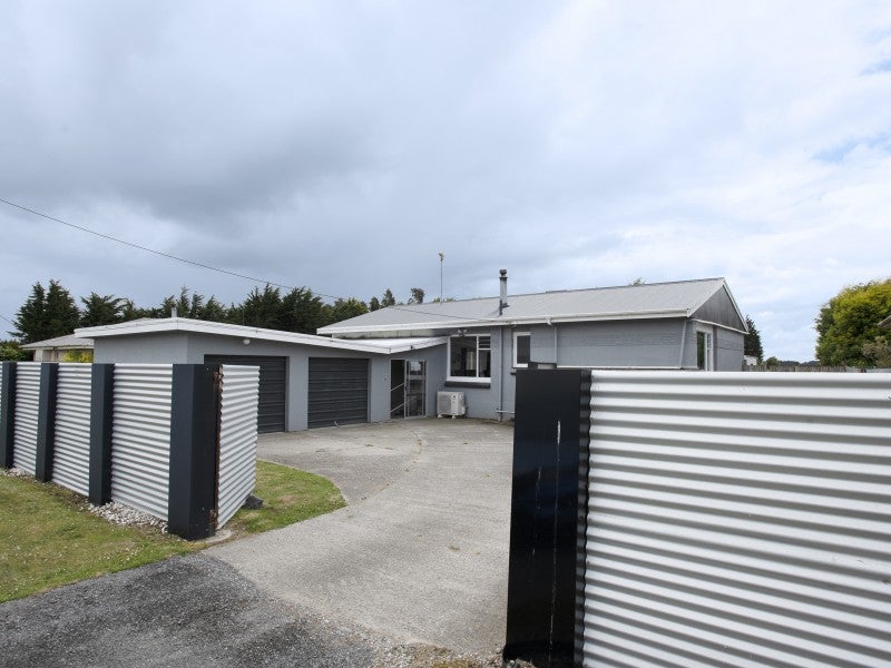 39 Somerville Street, Woodend, Invercargill - Carousel 1