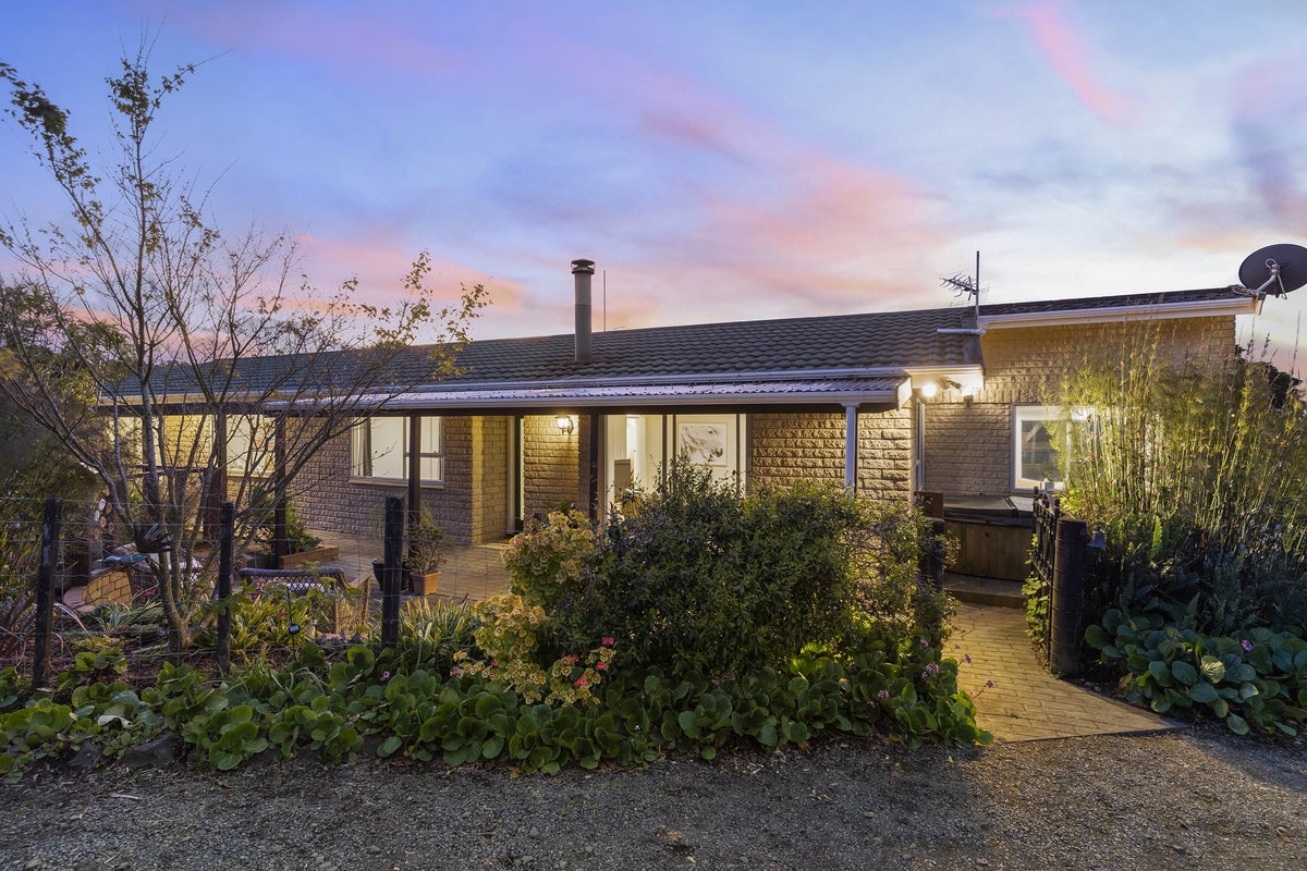 45 Bethells Road, Henderson - Carousel 1